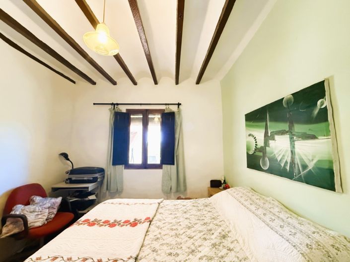 Image No.14-4 Bed Country House for sale