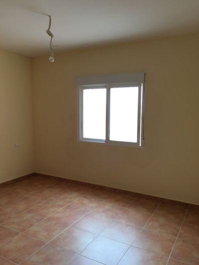 Image No.12-3 Bed Country House for sale
