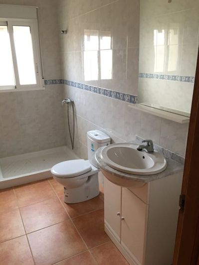 Image No.15-3 Bed Country House for sale