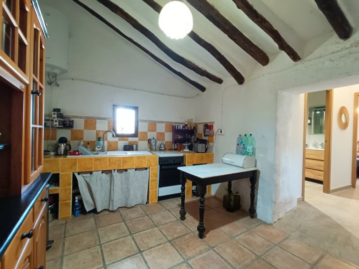 Image No.24-3 Bed Country House for sale