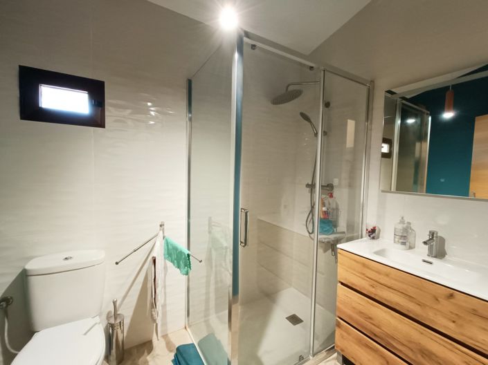 Image No.27-3 Bed Country House for sale