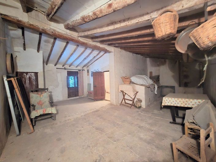 Image No.11-5 Bed Townhouse for sale