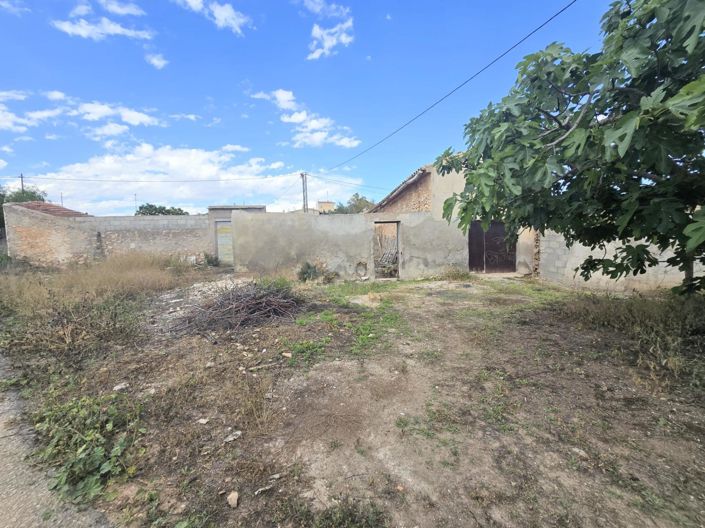 Image No.2-5 Bed Townhouse for sale