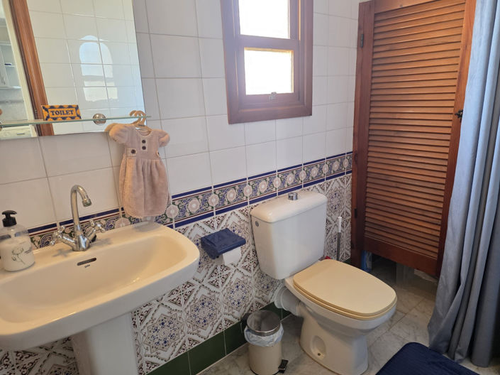 Image No.28-3 Bed Villa for sale