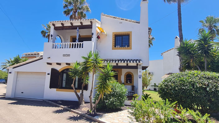 Image No.40-3 Bed Villa for sale