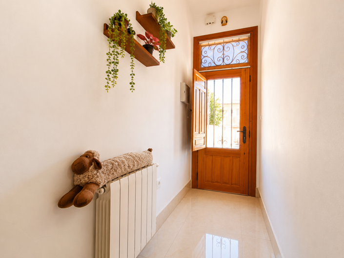 Image No.6-2 Bed Townhouse for sale