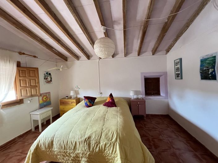 Image No.16-7 Bed Country House for sale
