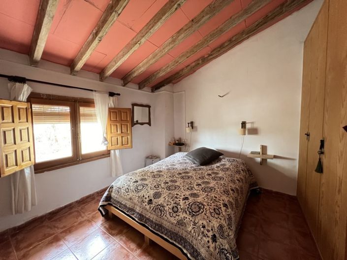 Image No.20-7 Bed Country House for sale