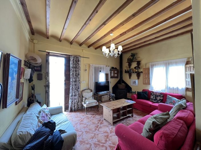 Image No.7-7 Bed Country House for sale