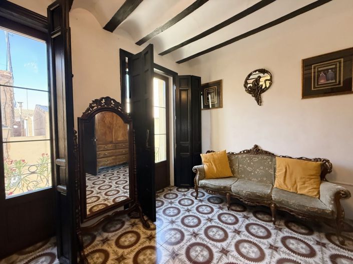 Image No.29-6 Bed Townhouse for sale