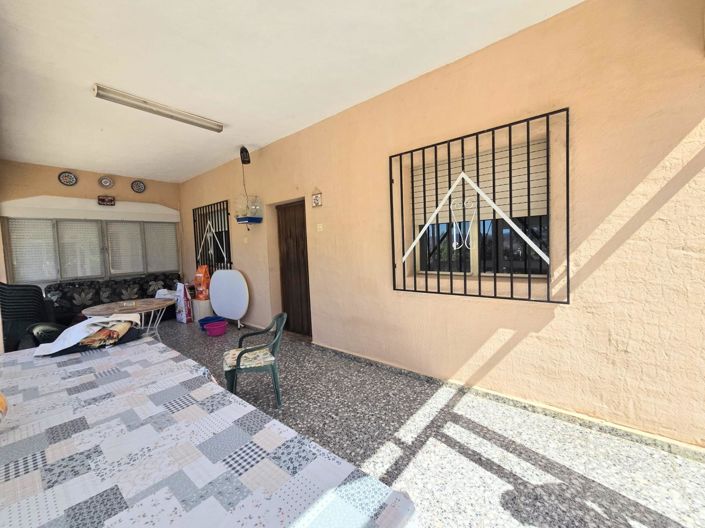 Image No.3-4 Bed Country House for sale