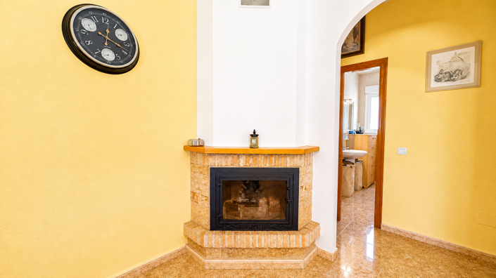 Image No.38-3 Bed Country House for sale