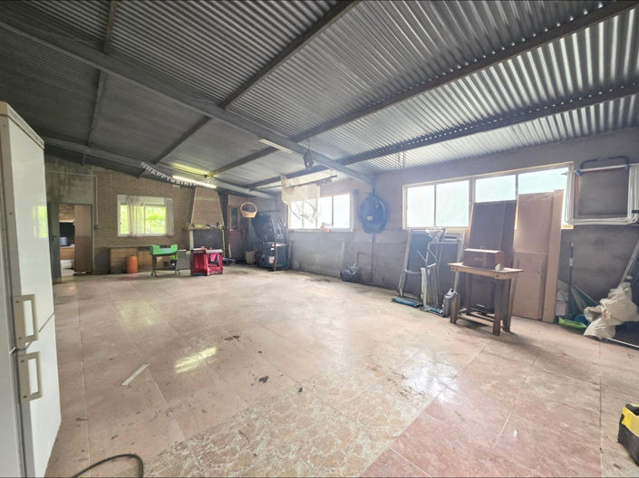 Image No.15-5 Bed Country House for sale