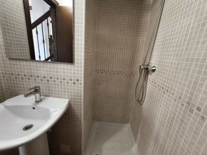 Image No.14-3 Bed Townhouse for sale