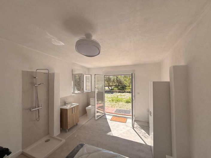 Image No.16-2 Bed Villa for sale