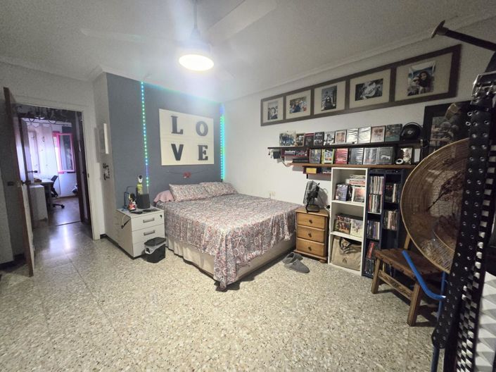 Image No.8-3 Bed Apartment for sale