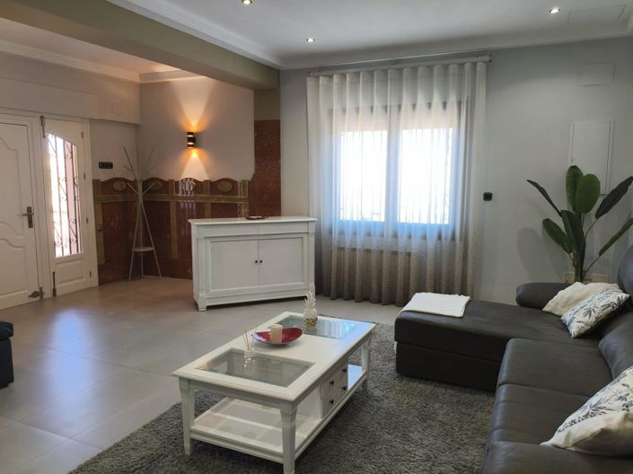 Image No.4-4 Bed Country House for sale