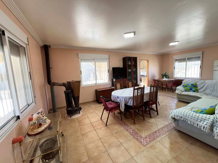 Image No.15-4 Bed Country House for sale