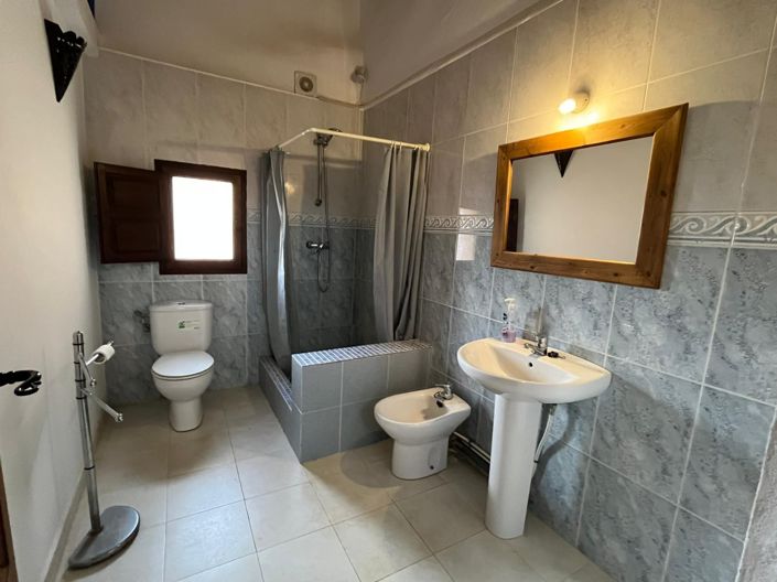 Image No.10-5 Bed Country House for sale