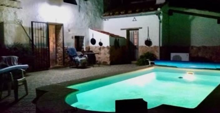 Image No.26-5 Bed Country House for sale
