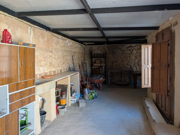 Image No.39-3 Bed Country House for sale