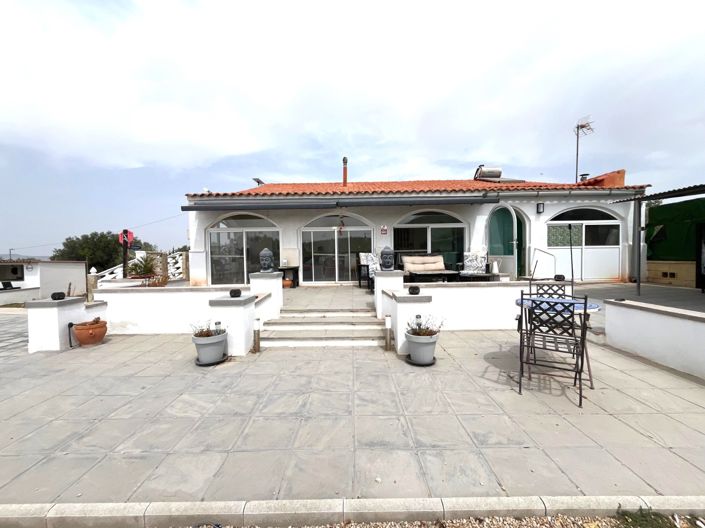 Image No.13-3 Bed Country House for sale