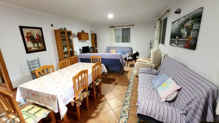 Image No.4-7 Bed Country House for sale