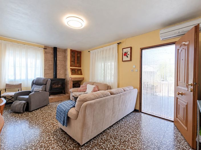 Image No.35-3 Bed Country House for sale
