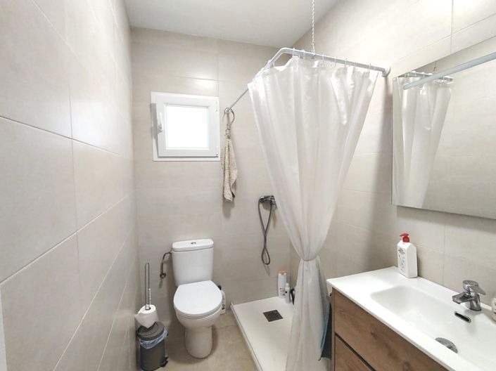 Image No.15-2 Bed Country House for sale