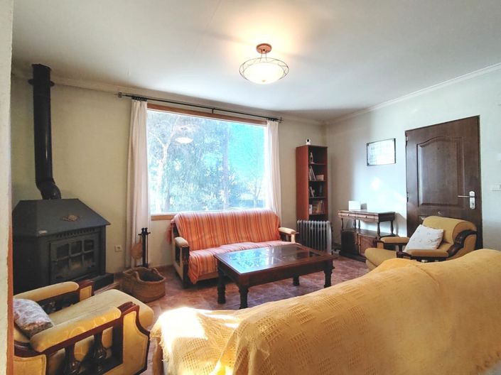 Image No.3-2 Bed Country House for sale