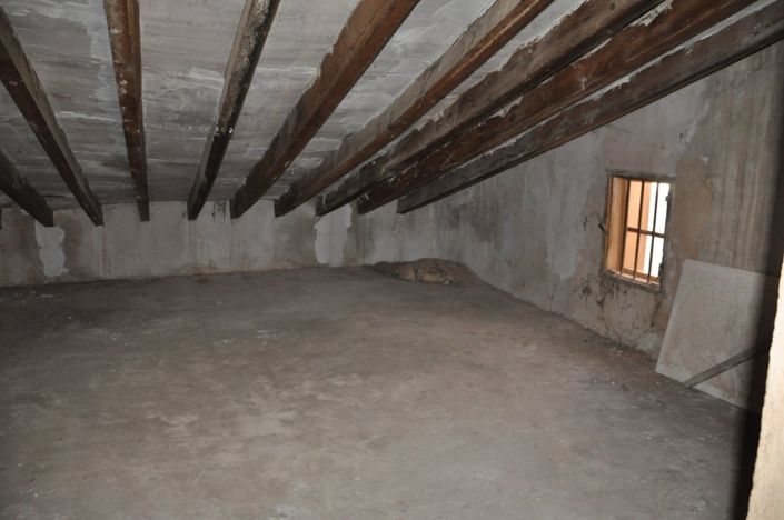 Image No.19-4 Bed Townhouse for sale