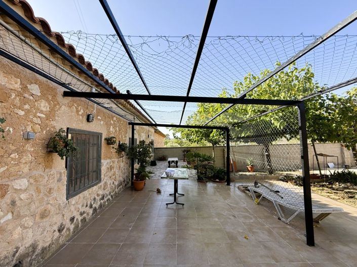 Image No.17-4 Bed Country House for sale