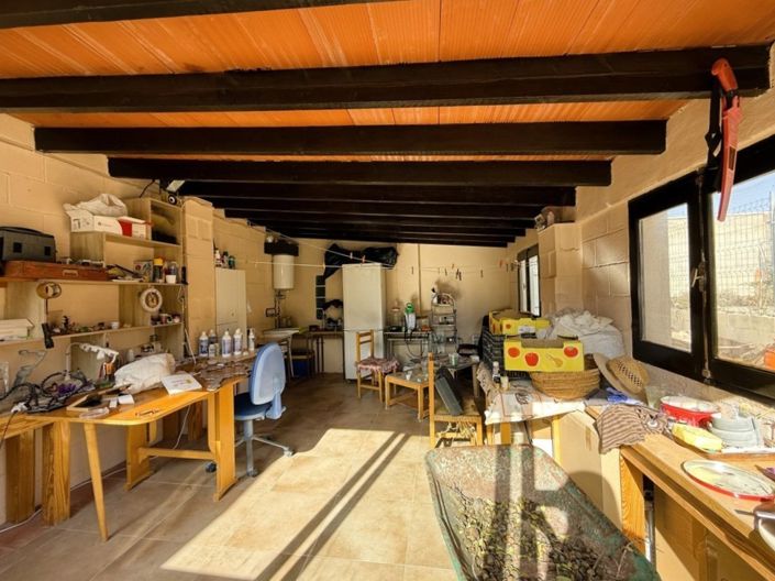 Image No.21-4 Bed Country House for sale