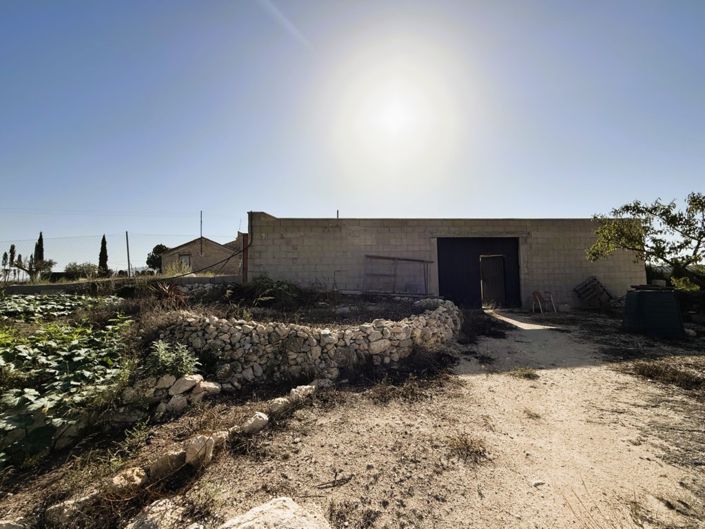 Image No.24-4 Bed Country House for sale