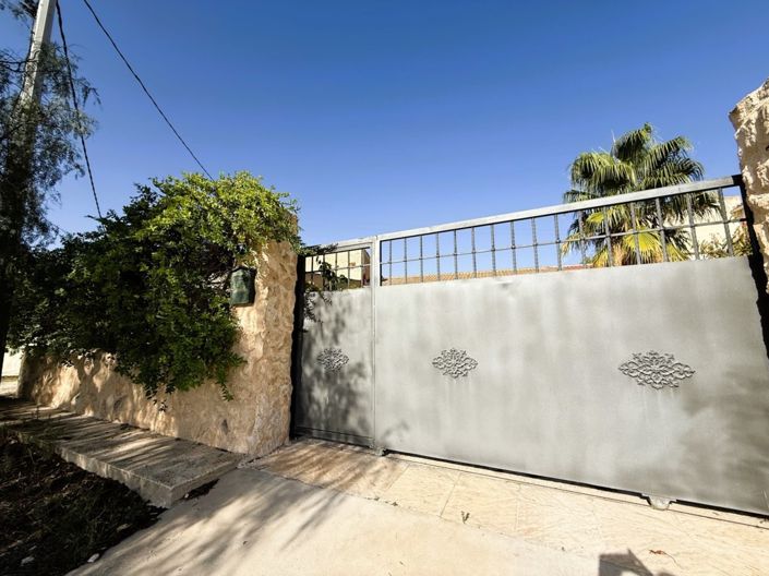 Image No.26-4 Bed Country House for sale