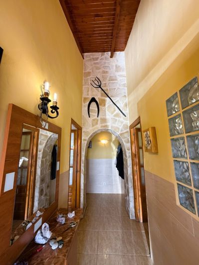 Image No.5-4 Bed Country House for sale