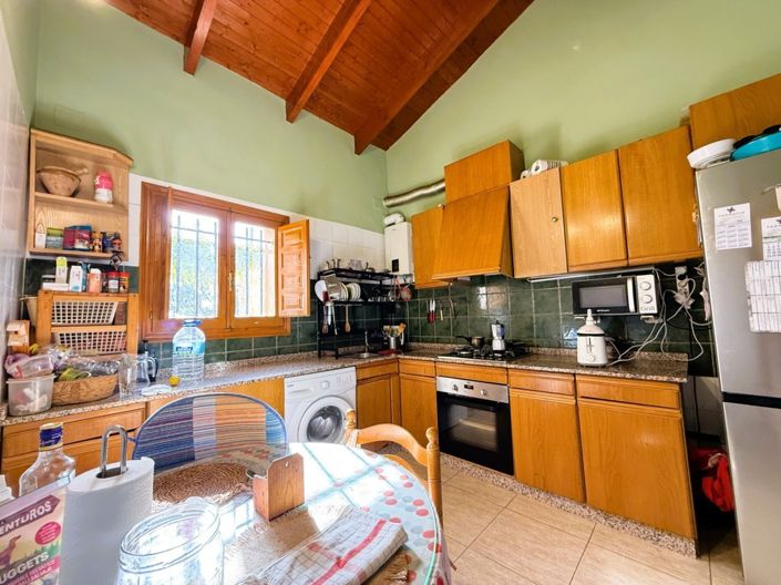 Image No.9-4 Bed Country House for sale