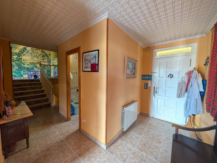 Image No.19-3 Bed Townhouse for sale