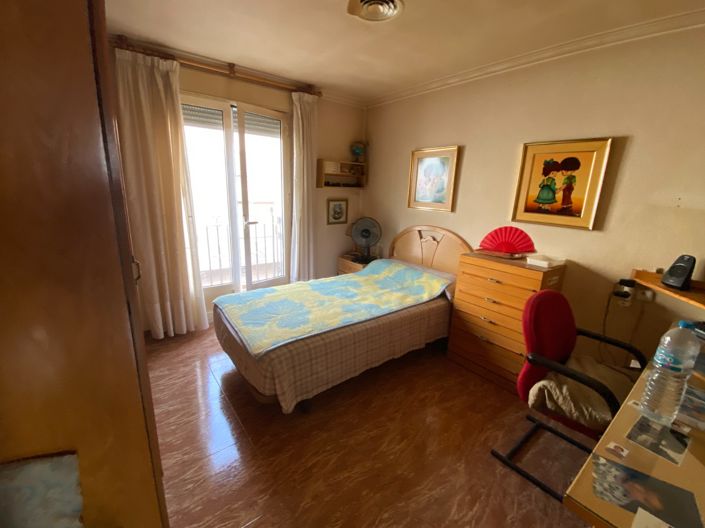 Image No.27-4 Bed Townhouse for sale