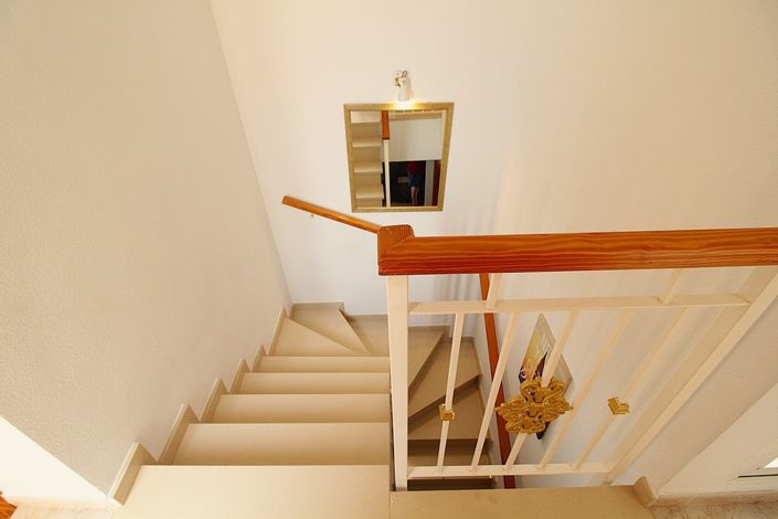 Image No.11-3 Bed Townhouse for sale