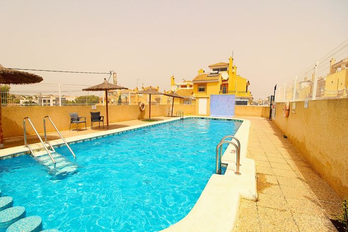 Image No.3-3 Bed Townhouse for sale