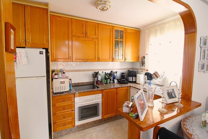 Image No.7-3 Bed Townhouse for sale