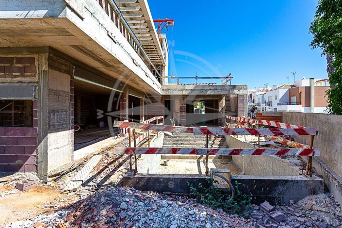 Image No.12-5 Bed Villa for sale