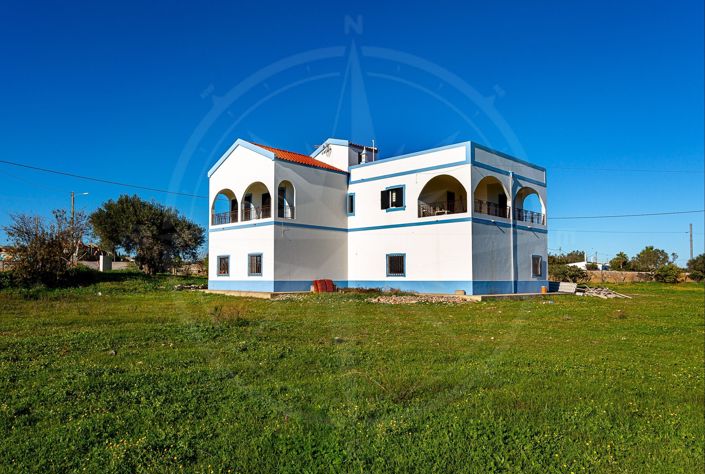 Image No.4-4 Bed Villa for sale