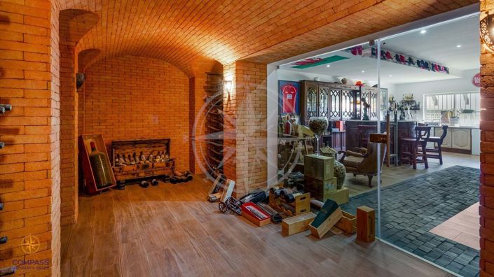 Image No.21-6 Bed Villa for sale