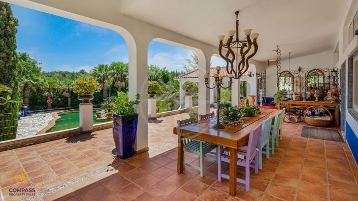 Image No.4-6 Bed Villa for sale