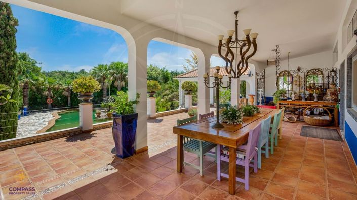 Image No.4-6 Bed Villa for sale