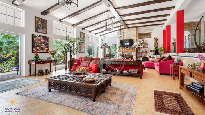 Image No.6-6 Bed Villa for sale