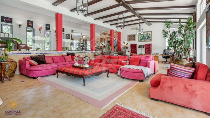 Image No.7-6 Bed Villa for sale