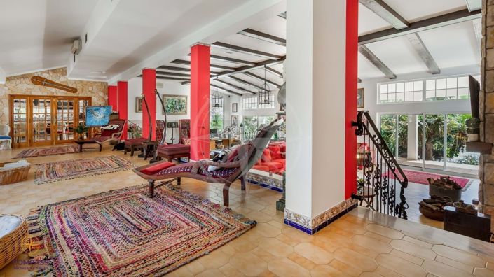 Image No.8-6 Bed Villa for sale